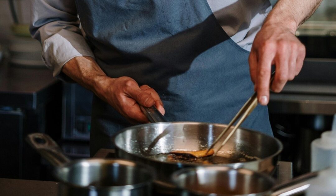 Smash Cooking: la técnica que tu cocina va a querer dominar