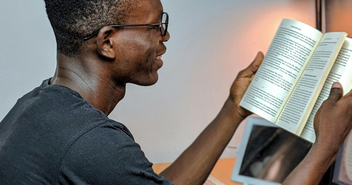 Día del Libro: Por qué nuestro cerebro necesita releerse a los 40
